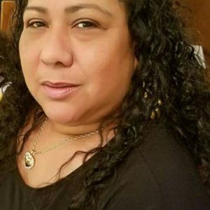 Meet your Posher, Vivian